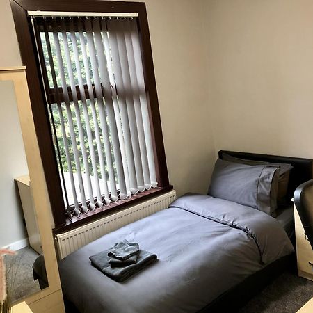 코번트리 Executive Or Large Family 5-Bed House - Hosted By Hutch Lifestyle 빌라 외부 사진