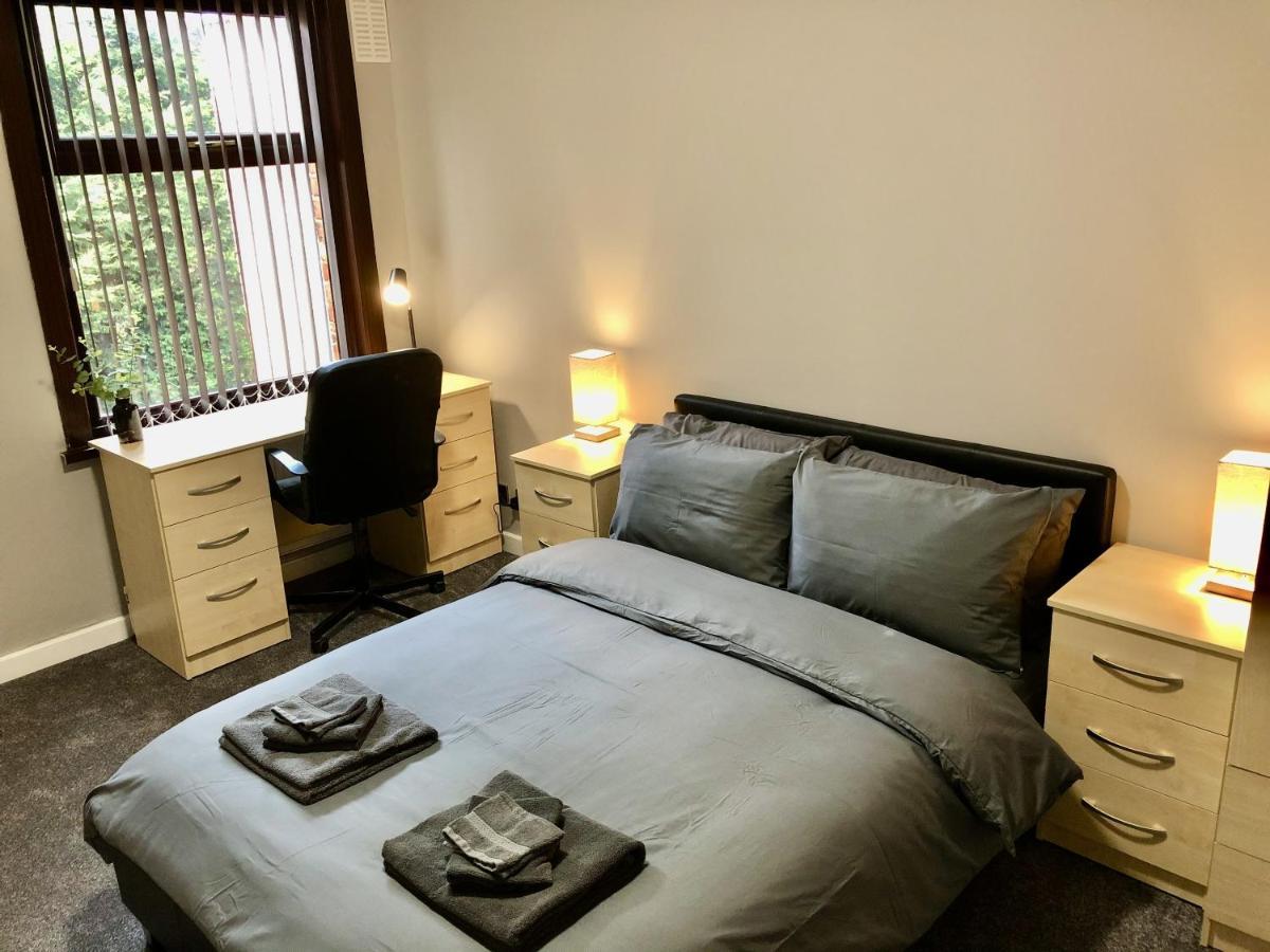 코번트리 Executive Or Large Family 5-Bed House - Hosted By Hutch Lifestyle 빌라 외부 사진