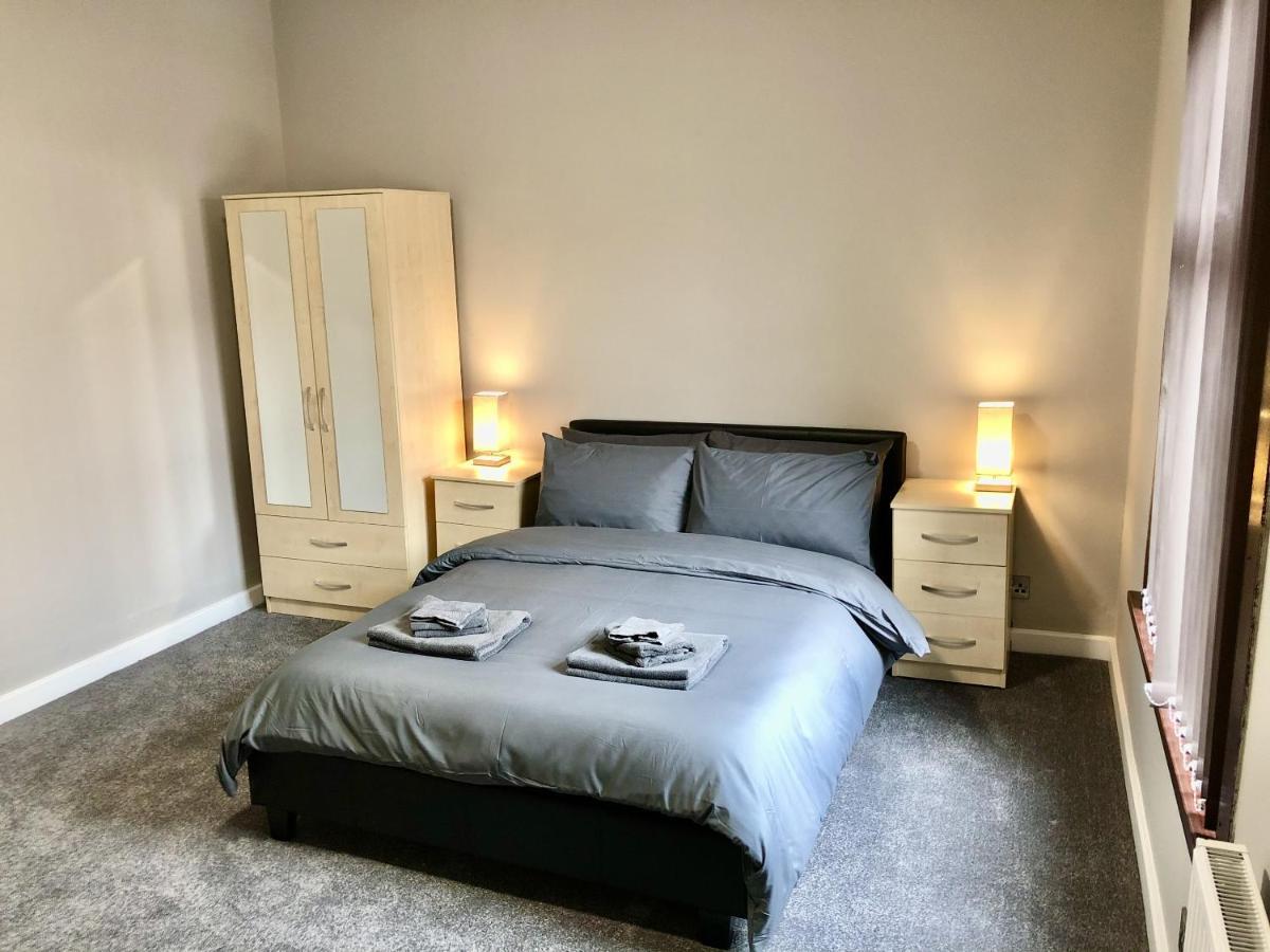 코번트리 Executive Or Large Family 5-Bed House - Hosted By Hutch Lifestyle 빌라 외부 사진
