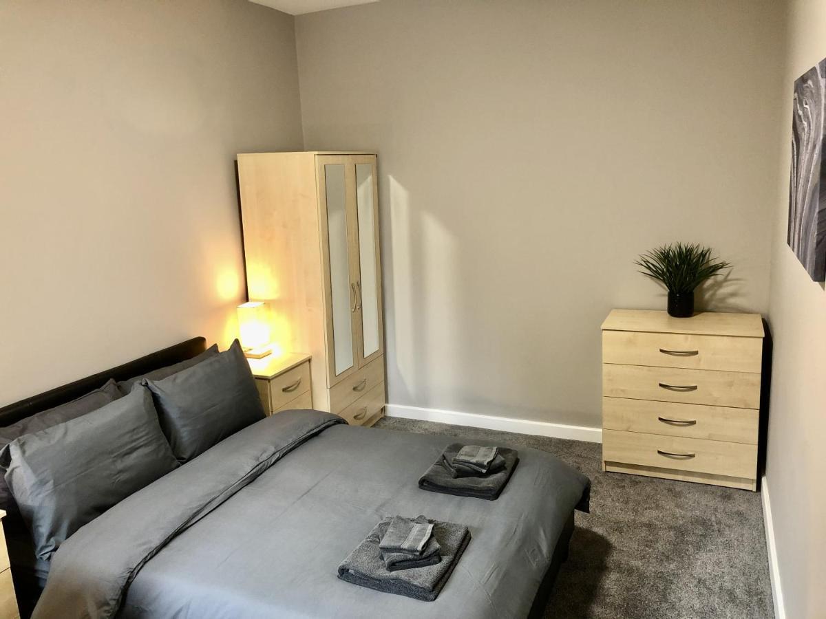 코번트리 Executive Or Large Family 5-Bed House - Hosted By Hutch Lifestyle 빌라 외부 사진