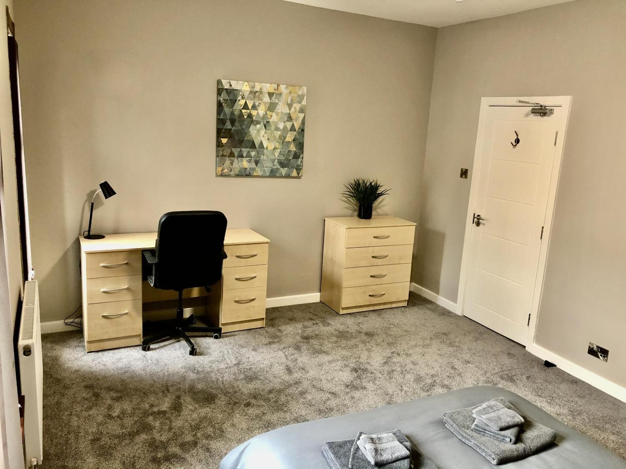 코번트리 Executive Or Large Family 5-Bed House - Hosted By Hutch Lifestyle 빌라 외부 사진