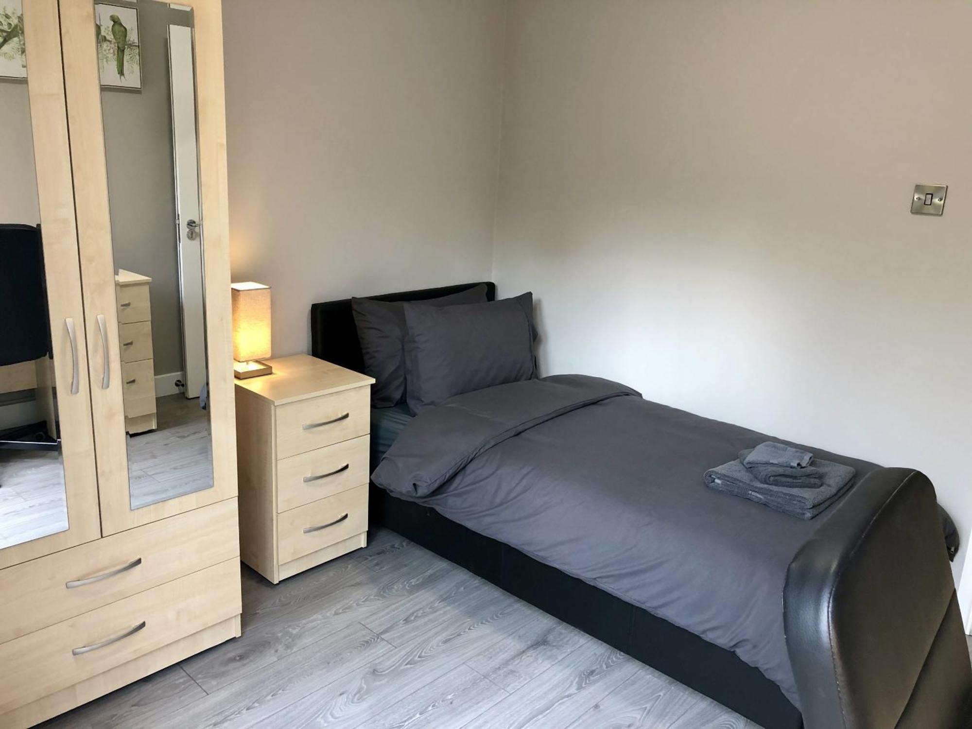 코번트리 Executive Or Large Family 5-Bed House - Hosted By Hutch Lifestyle 빌라 외부 사진